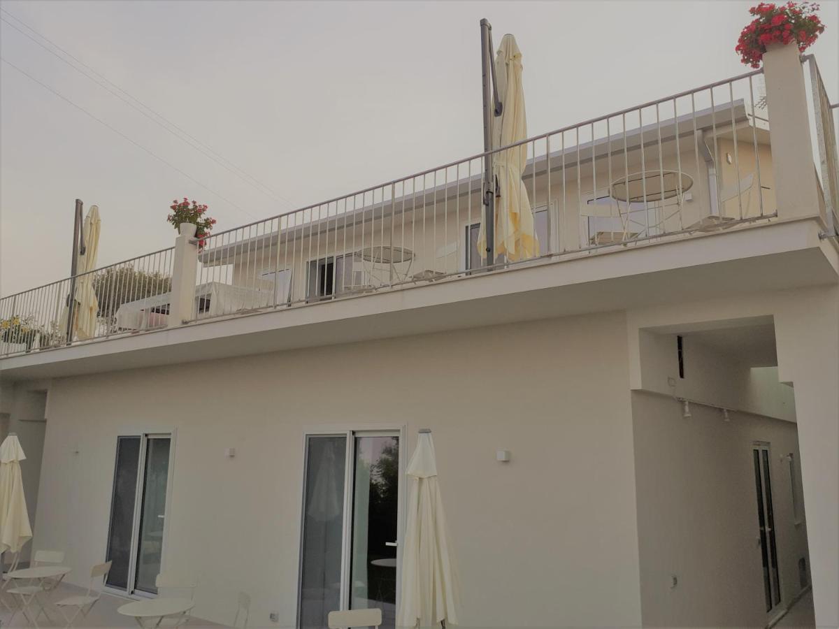 Villa Infinity ∞ Santa Teresa Di Riva Exteriör bild